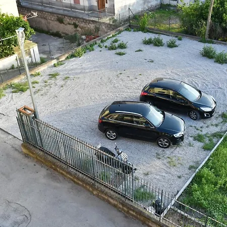 Ruins Luxury Помпеї