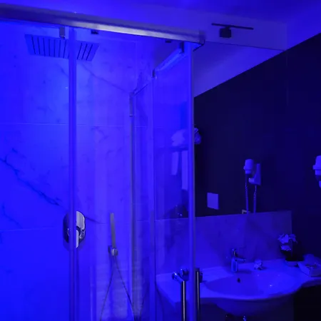 ベッド・アンド・ブレックファスト Ruins Luxury