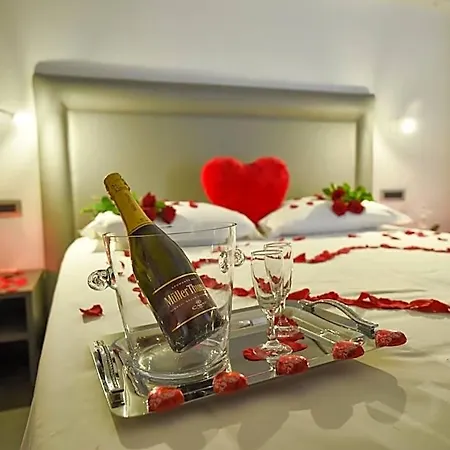 Ruins Luxury Bed and breakfast 4*