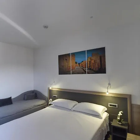 Ruins Luxury Bed and Breakfast 4*